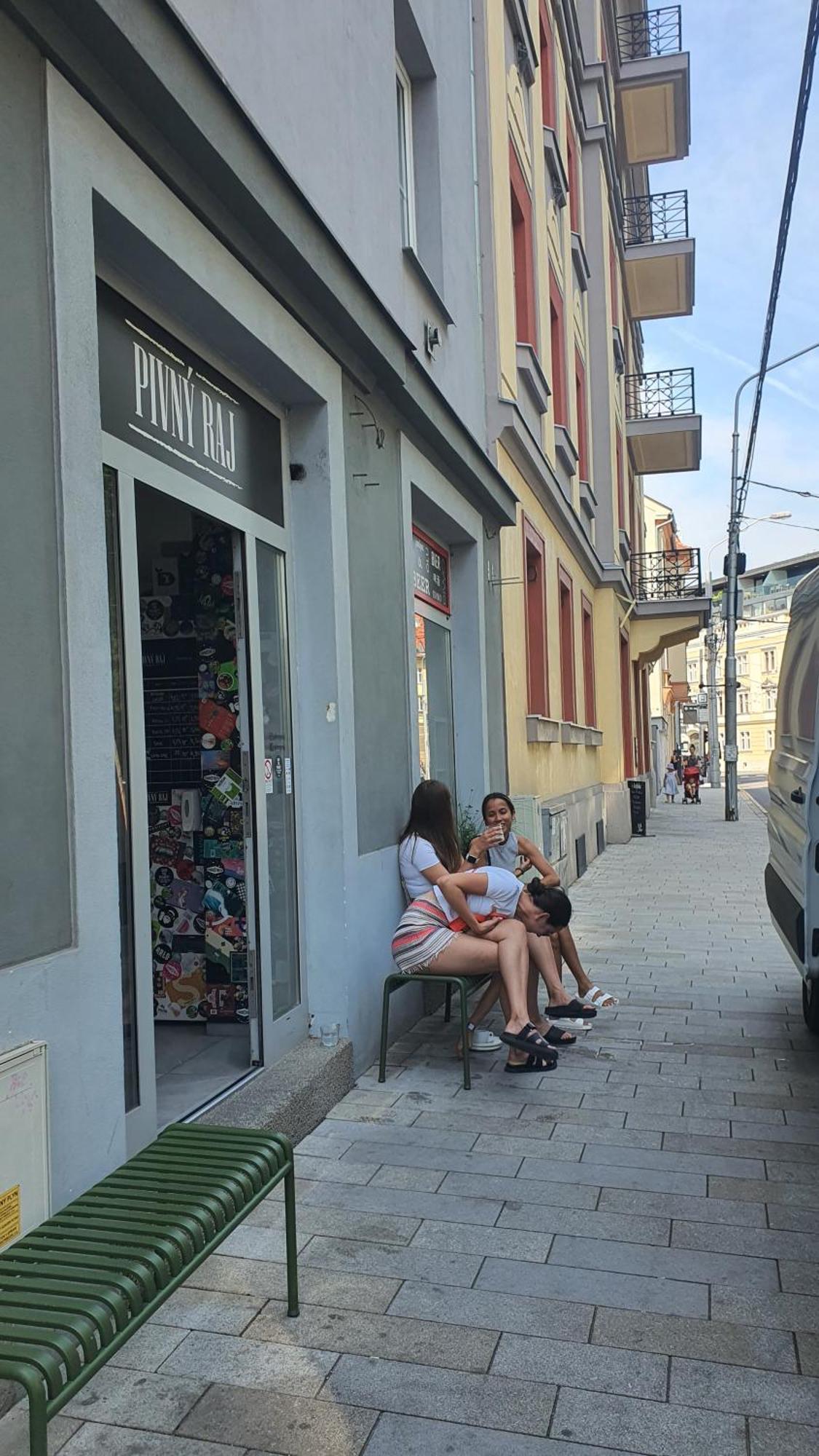 Apartamento Mlynske Nivy 6, Ba Bratislava Exterior foto